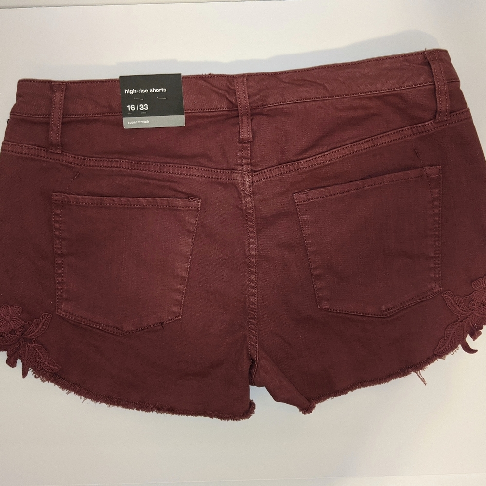 Mossimo High Rise Shorts With Flower Embroidery - Picture 3 of 5